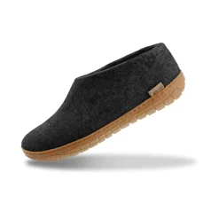 Shoe with natural rubber sole - honey - Charcoal